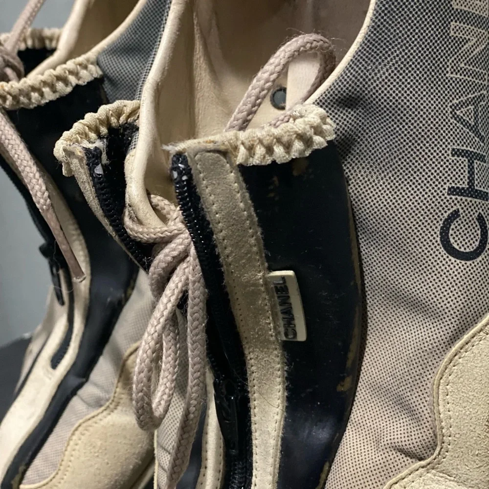CHANEL 03A White & Blue Hidden Lace Tennis / Bicycle Sneakers Size 35.5 - Picture 2 of 9